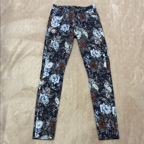 7 For All Mankind Floral Skinny Jeans - Picture 2 of 8